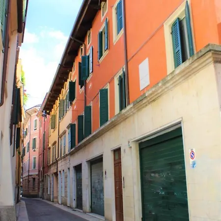 Fiore D'arancio Luxury Center